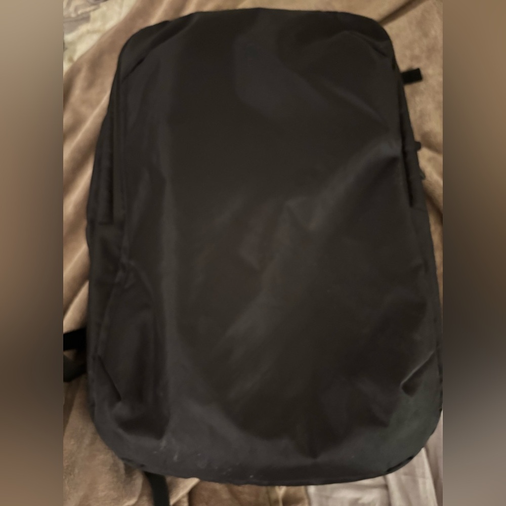 Tortuga Travel Backpack Pro 40L - Black